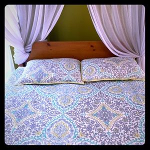 Better Homes & Gardens Quilt & Pillow Sham Set
